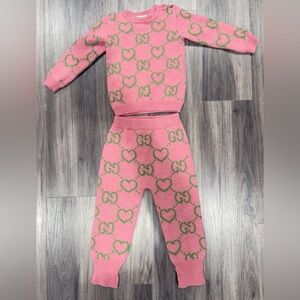 Gucci Vintage Cashmere Hearts Pants Crew Neck Set Pink Green toddler baby